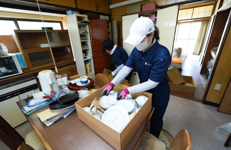業者に片付け等を頼みたい方におすすめ | 名古屋市中川区やあま市の遺品整理ならかたすト